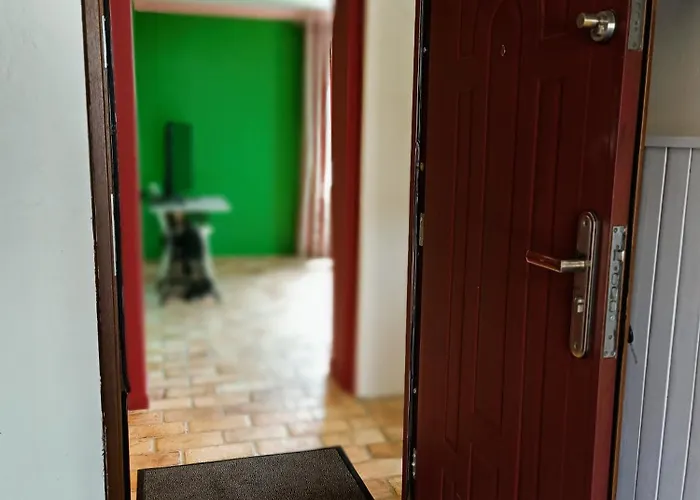 Brzozowa Przystan * 莱鲍